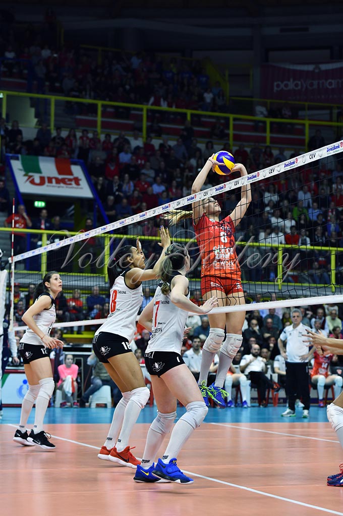 Unet E-Work Busto Arsizio-CSM Volei Alba Blaj (24)